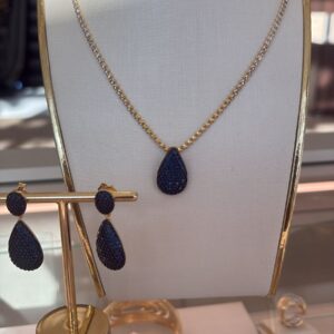 CONJUNTO COLAR E BRINCO GOTA AZUL