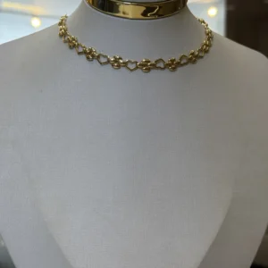 Gargantilha Coração e Flor Banhado a Ouro