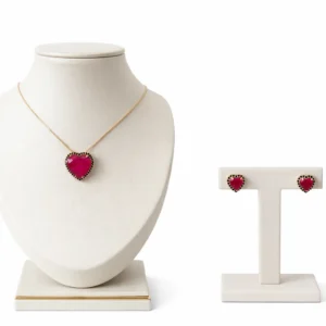 CONJUNTO CORAÇÃO CRAVEJADO EM VOLTA