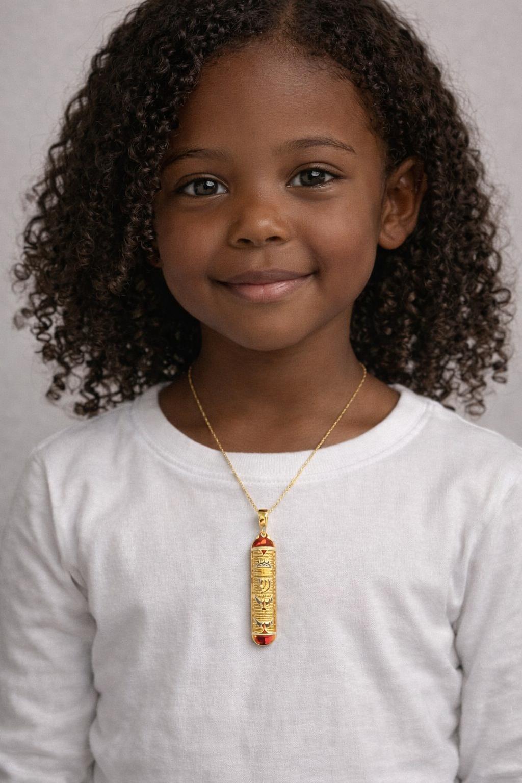 Filhote de Mezuzah Banhado a Ouro - Imagem 4
