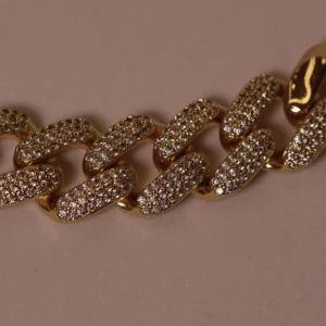Choker Elos Lisos com Cinco Cravejados Centrais na Micro Zirconia